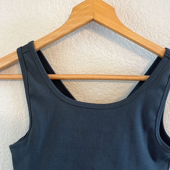 Gaiam Sports Bra Ribbed size small - Picture 3 of 6